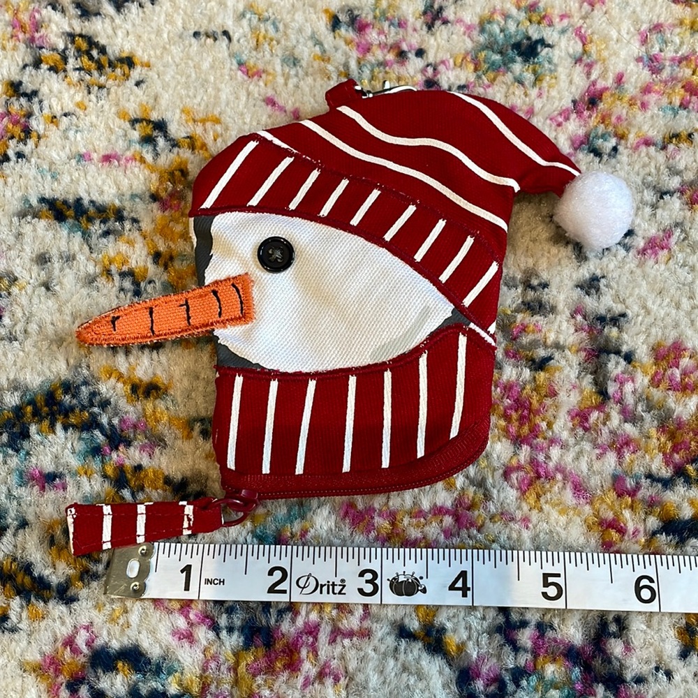 Thirty-One Icon Coin Purse Snow man change bag purse Snowman